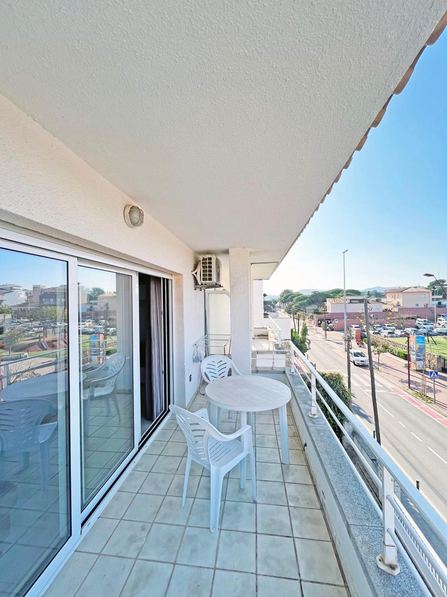 Apartamento De 3 Habitaciones En El Centro L' Escala Dış mekan fotoğraf